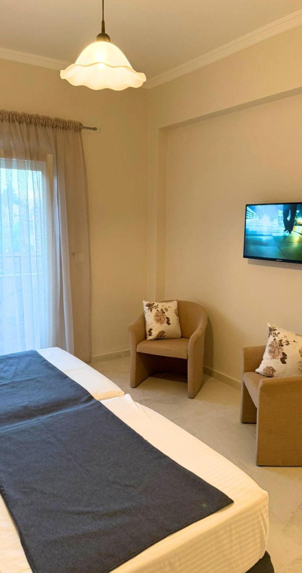 Georgia'S Apartments, Ipsos - Complex S מראה חיצוני תמונה